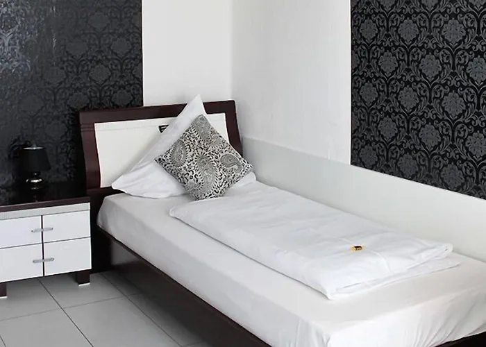 Drei Kronen Hotel 3*