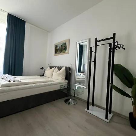 德雷皇冠酒店 酒店