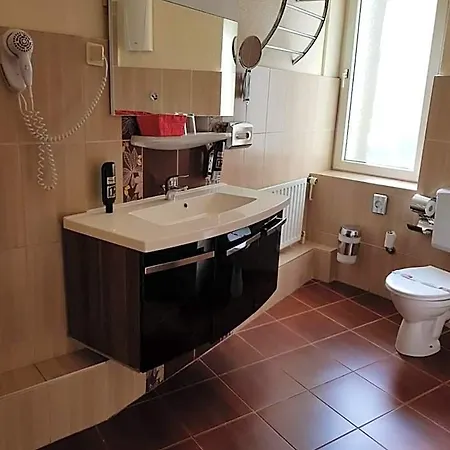 Hotel Drei Kronen 3*