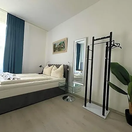 Drei Kronen 3*
