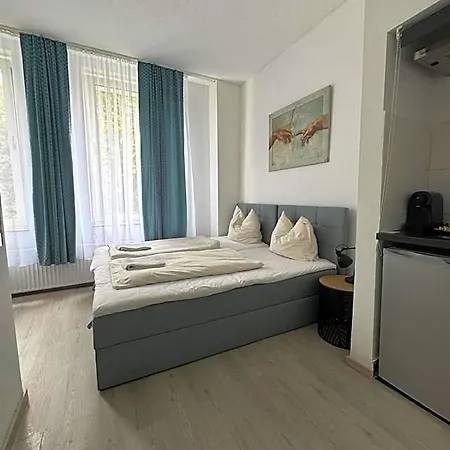 Drei Kronen Hotel 3*