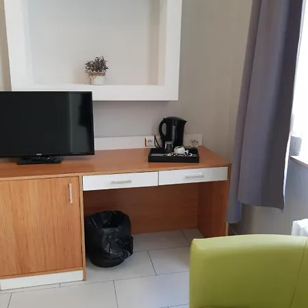 Drei Kronen 3*