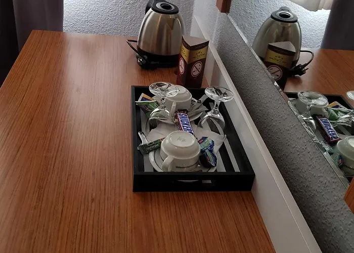 Drei Kronen Otel